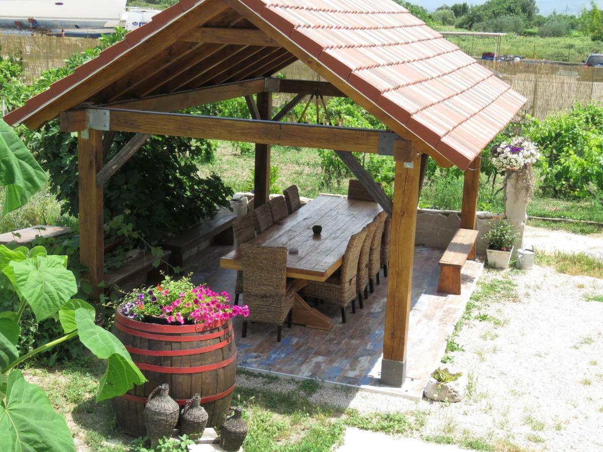 Apartment Smilje Šibenik Eksteriør billede