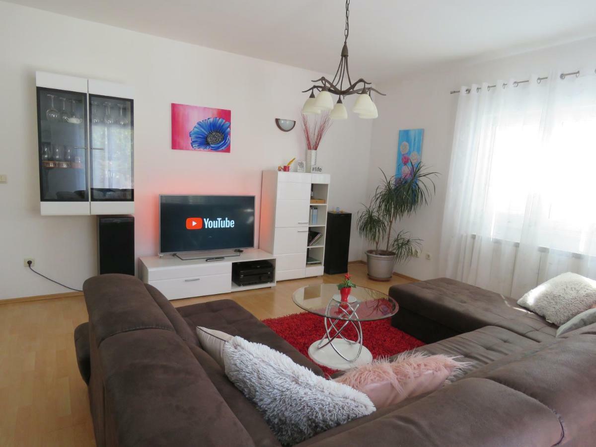 Apartment Smilje Šibenik Eksteriør billede